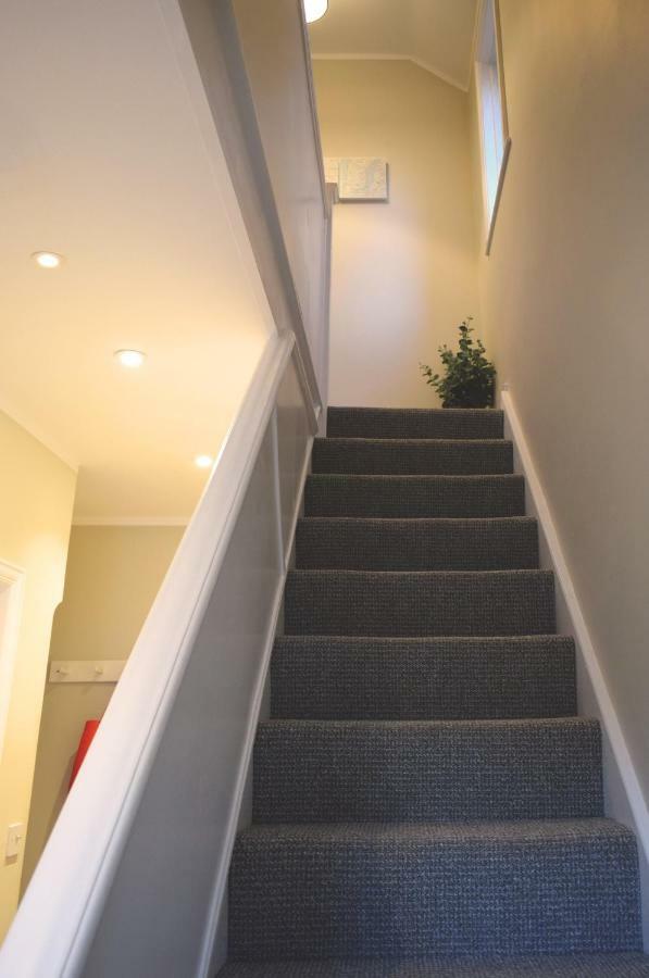 Charming Three Bed Home Near City Centre And Hospital Southampton Buitenkant foto