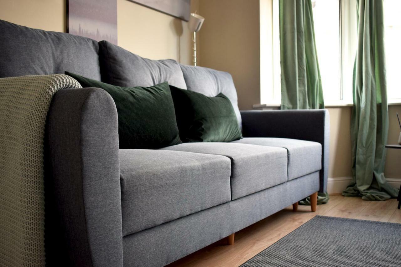 Charming Three Bed Home Near City Centre And Hospital Southampton Buitenkant foto